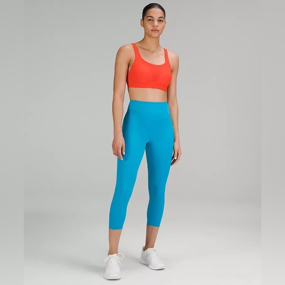 NWT Lululemon Base Pace High-Rise Running Tight - Picture 6 of 6